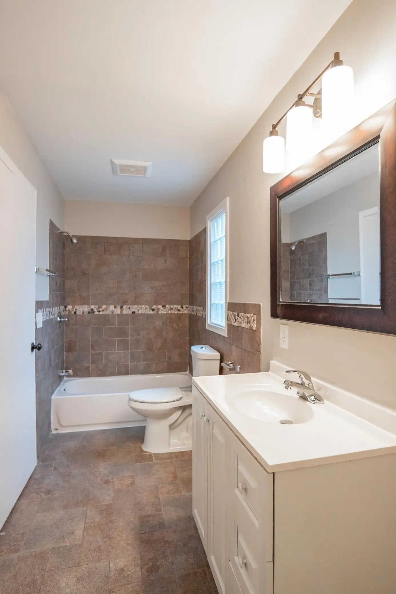 3523 Newton Avenue, Minneapolis, MN 55412